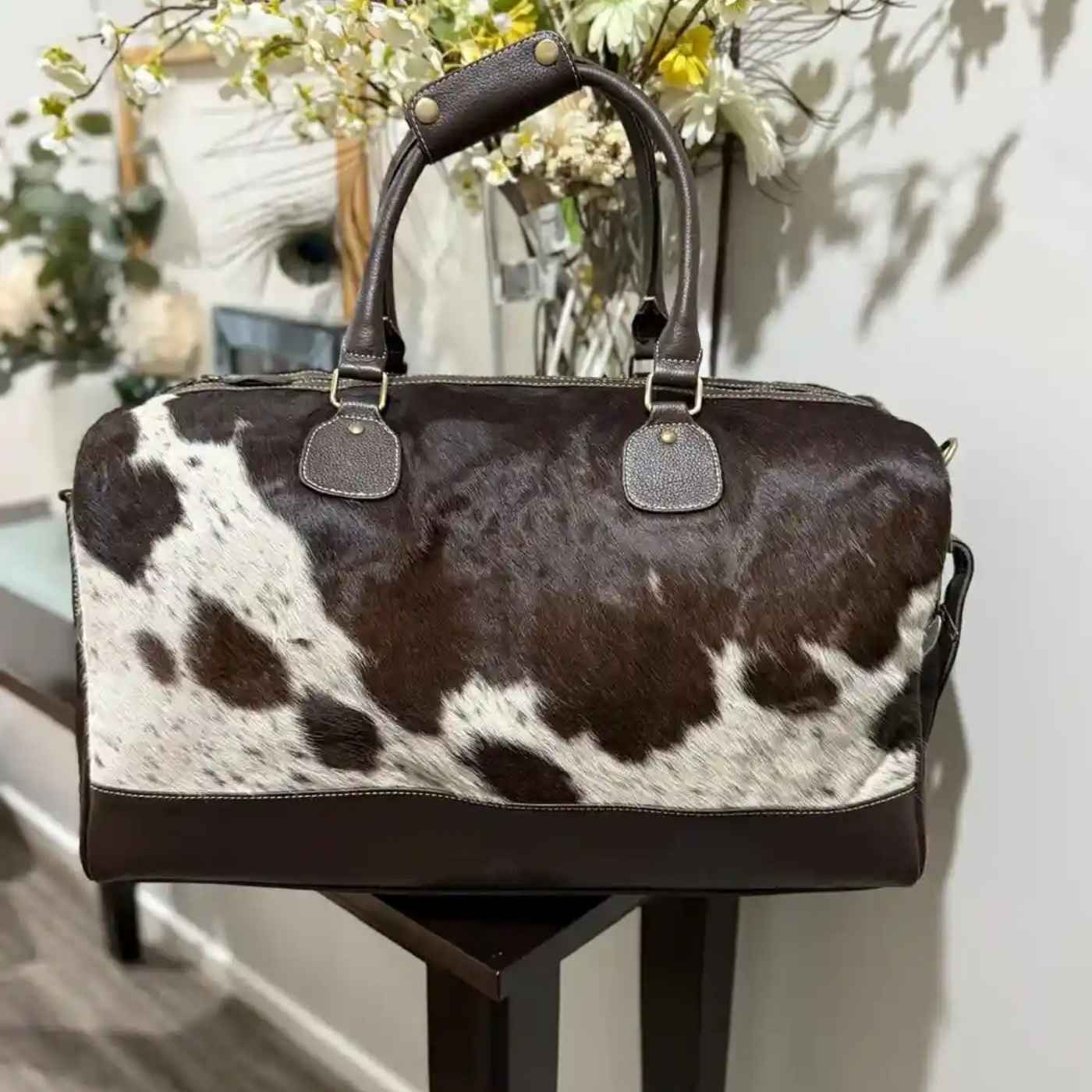 Hair-on-hide cowhide wallet