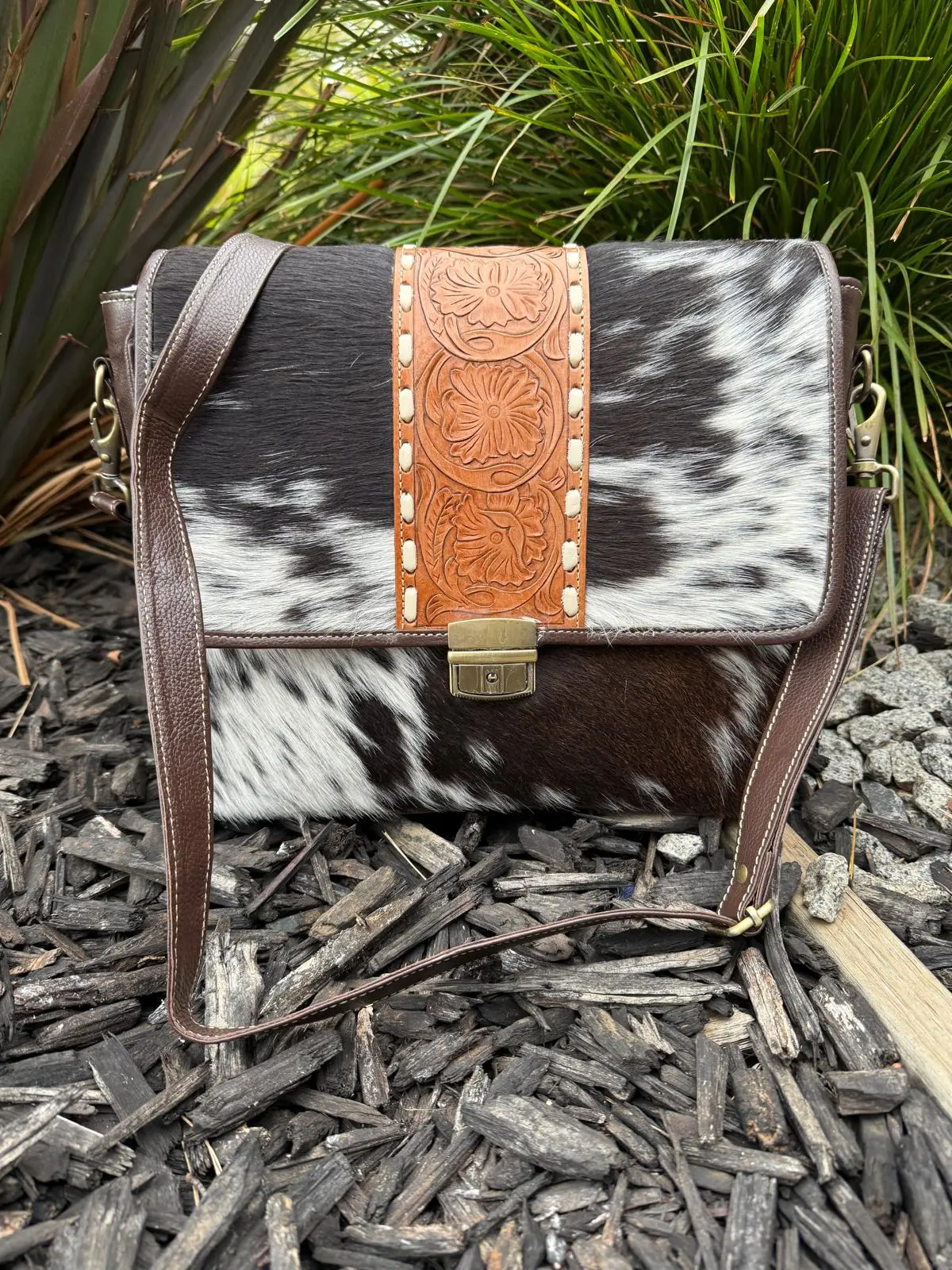 Cowhide Messenger Laptop Bag