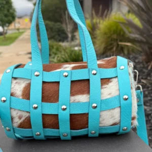 Shell capsule shoulder bag for women in cowhide leather