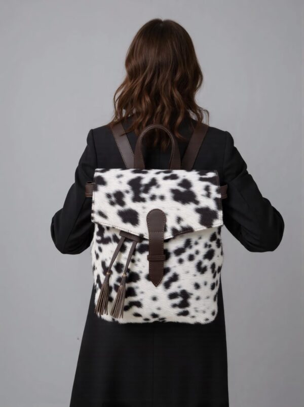 LV Avenue backpack in Taiga cowhide leather