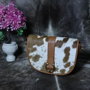 Cowhide buckle crossbody bag with flap closure in genuine leather