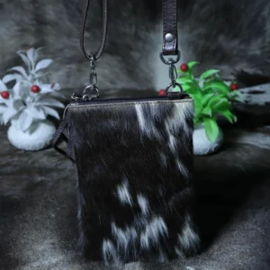 Cowhide Mobile Pouch – Adjustable for All Phone