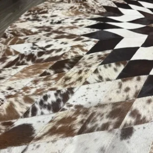 Cowhide Handmade Round Rug – Natural Leather Carpet
