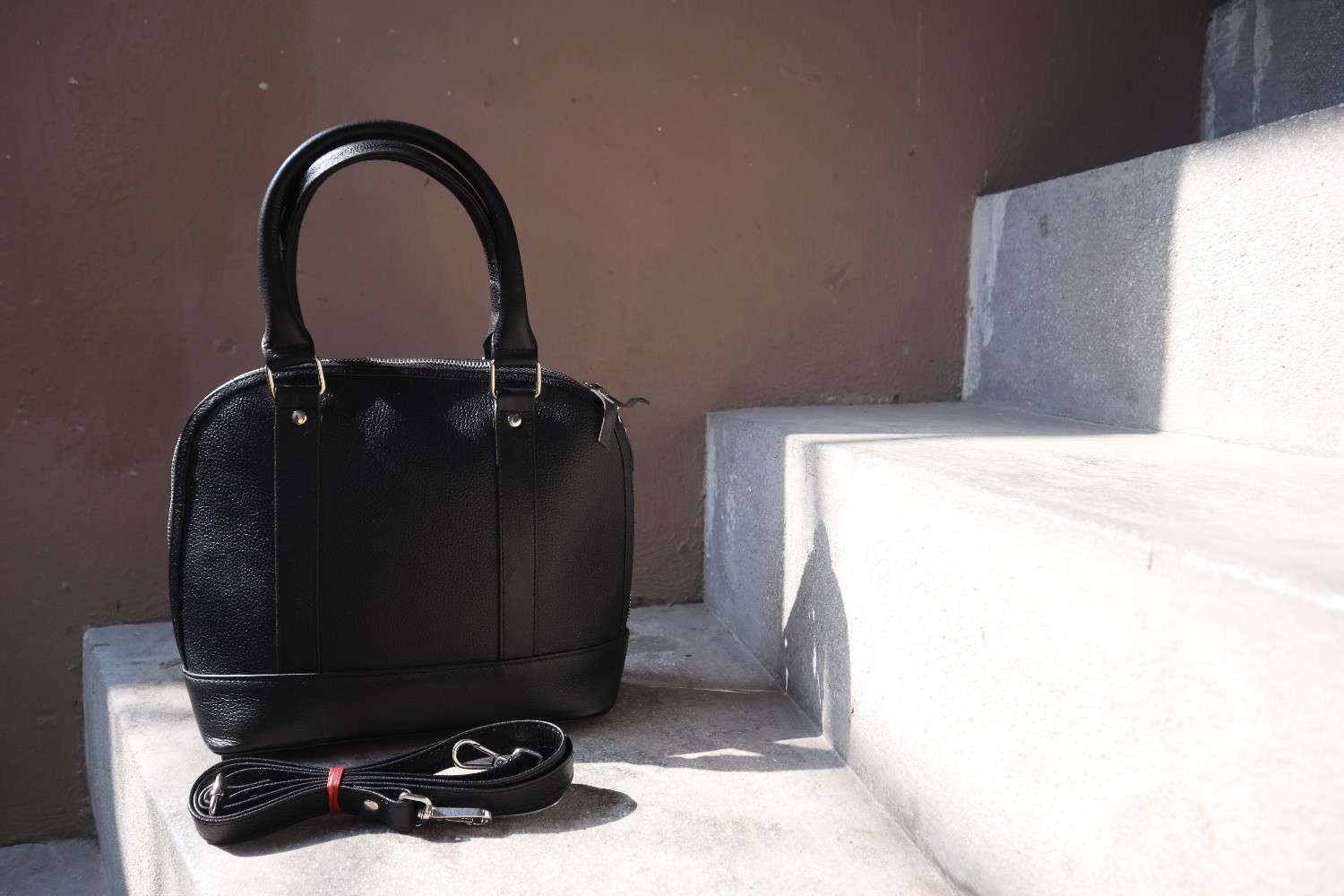 Classic Cowhide Tote Bag - Women Top Handle Handbag & Should Bag - Image 2