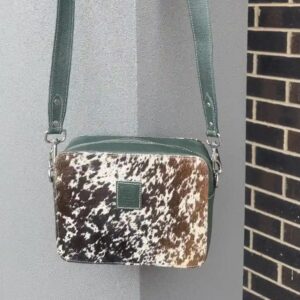 box-style-crossbody-bag