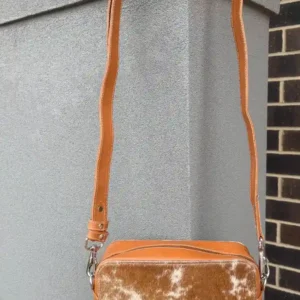 Cowhide Box-Style Crossbody Bag – Structured, Stylish & Timeless
