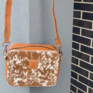 box-style-crossbody-bag